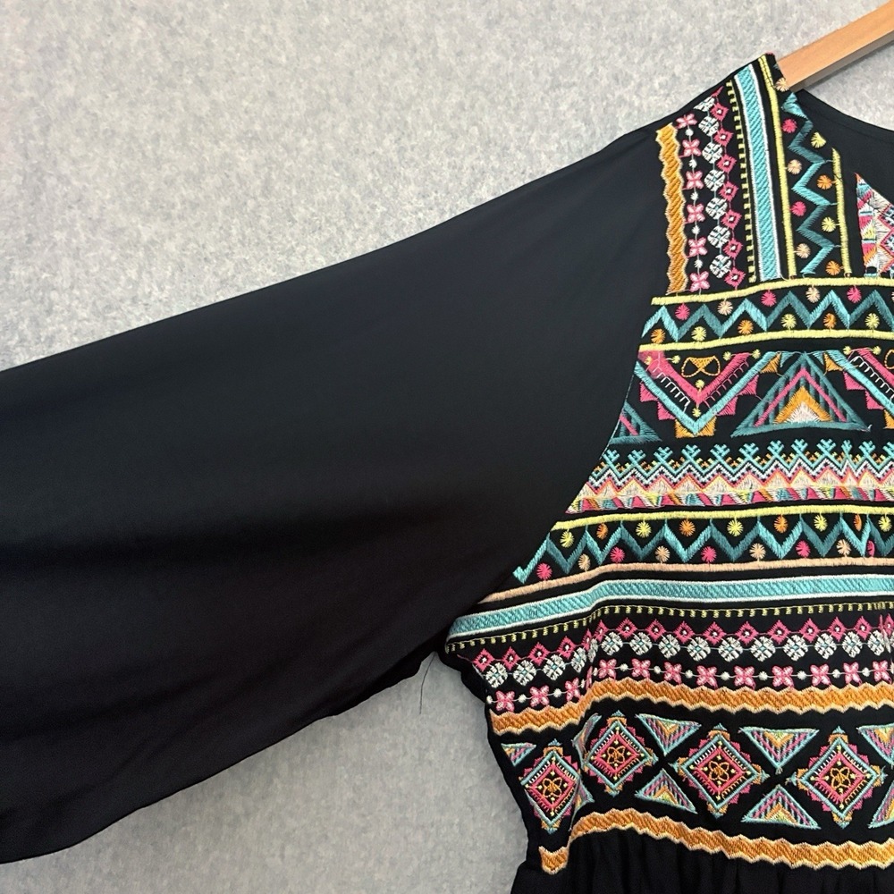 Savanna Jane Womens Embroidered Aztec Boho Top Size‎ 3X Black Artsy Tiered - Picture 4 of 8